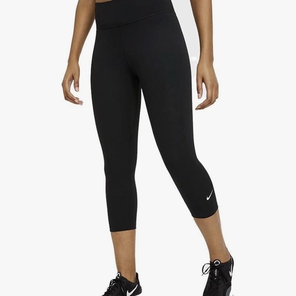 Nike Pants - Nike Black Cropped Performance Leggings with White Swoosh